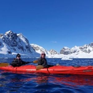 Meet your Posher, Ali